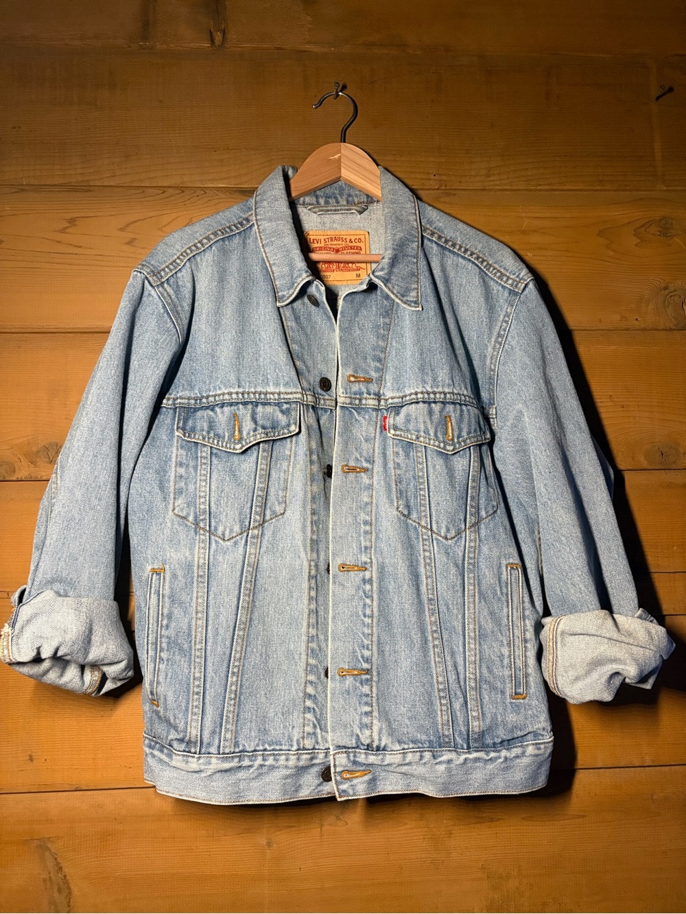 Vintage Levis 70507 Denim Trucker Jacket Size M Blue Wash 80s 90s Jean Boxy